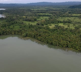 VENTA DE TERRENOS FRENTE AL GOLFETE - RÍO DULCE, IZABAL