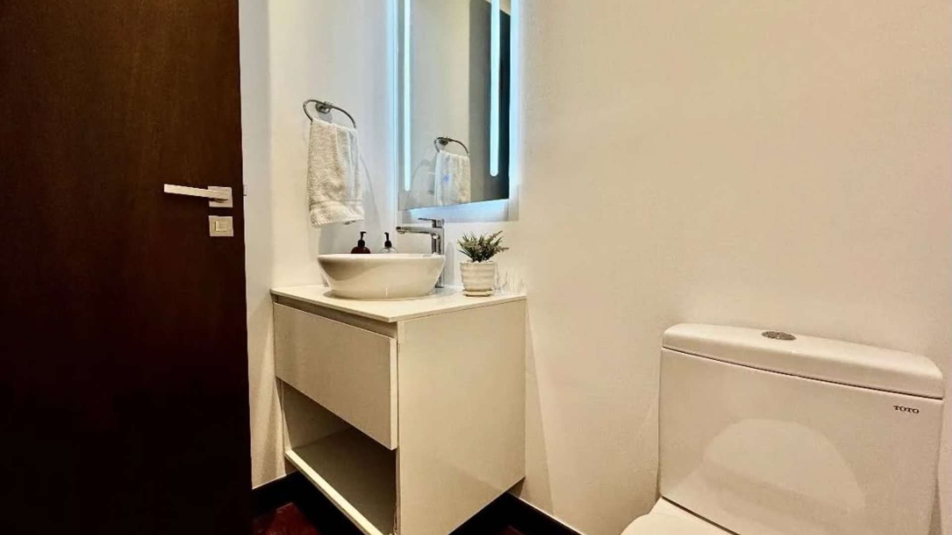 ???? APARTAMENTO EN RENTA – 3 HAB | VASANTA | ZONA 10 - Miniatura 9