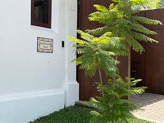 CASA EN VENTA EN EXCLUSIVO CONDOMINIO AL INGRESO DE ANTIGUA G - 2