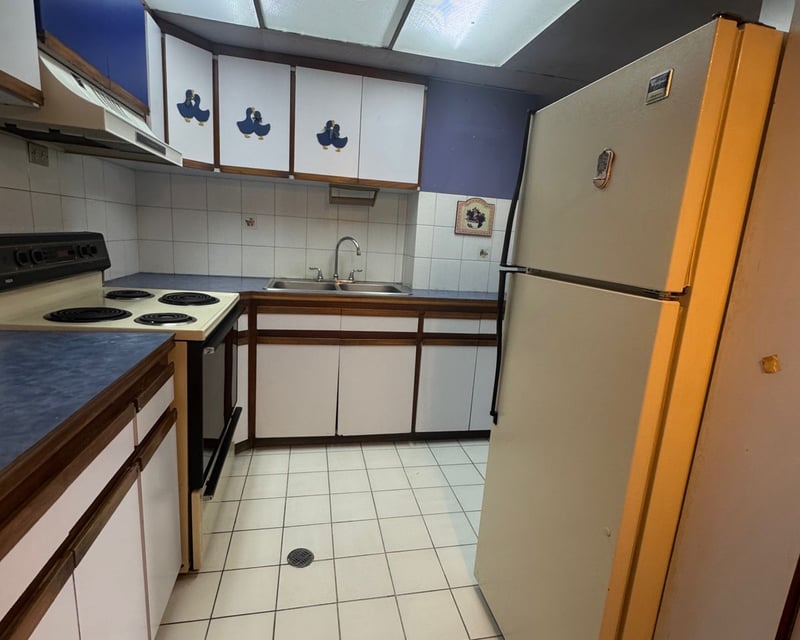 Apartamento amueblado de 1 habitacion en renta en zona 9 Ref-5725