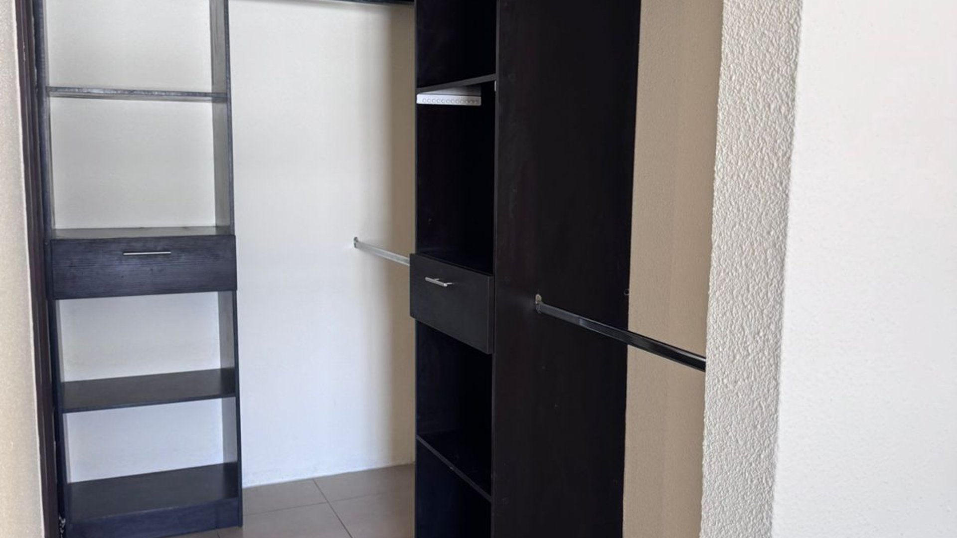 Alquilo precioso apartamento en PARQUE 11 - Miniatura 11