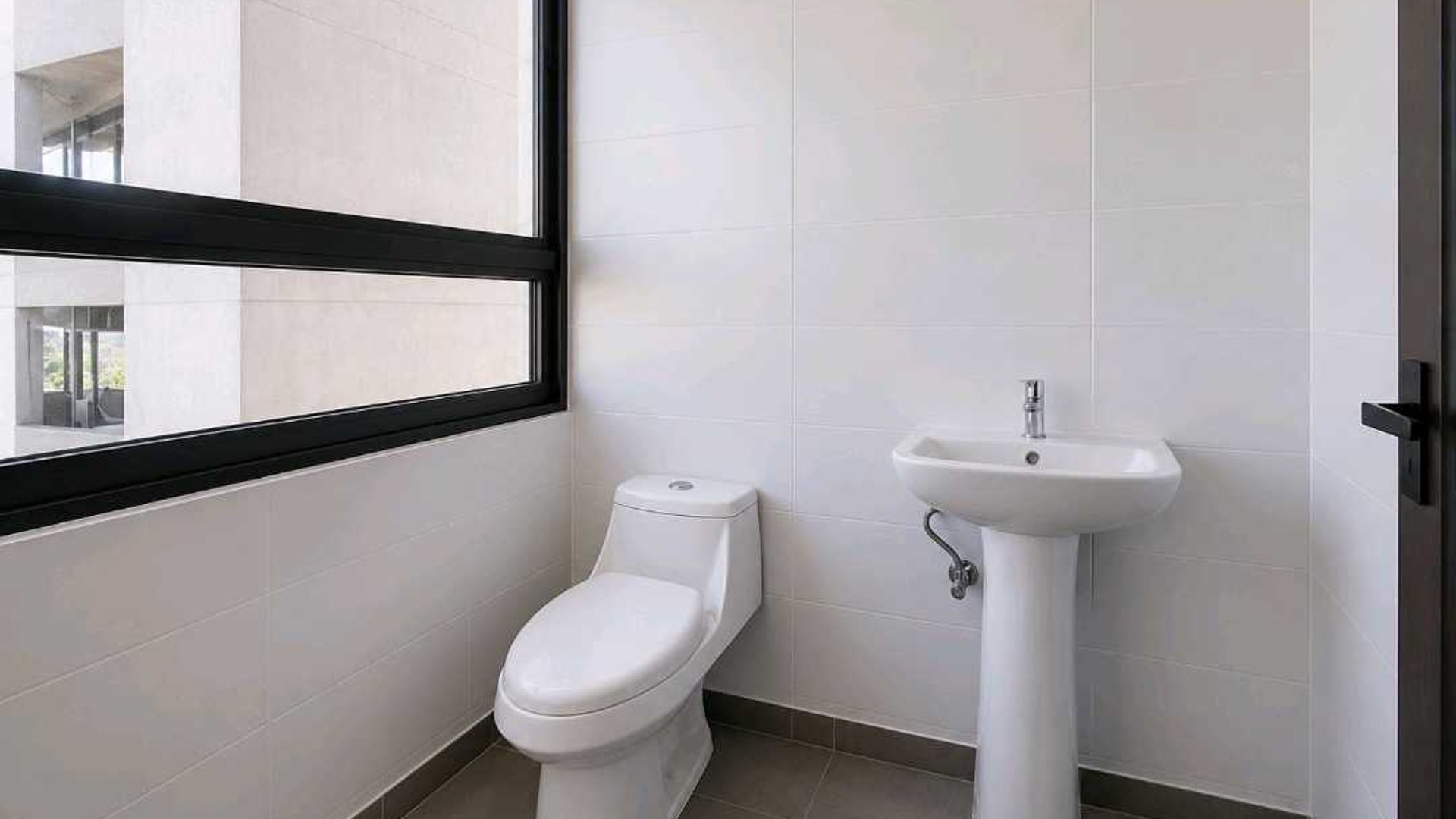 OFICINA EN ALQUILER???? Edificio NOVA Reformador, zona 9 - Miniatura 5