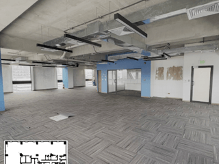 Edificio en Alquiler en Zona 10 - 5 Niveles - Image 5