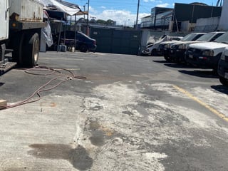 Terreno Comercial en Renta - 4
