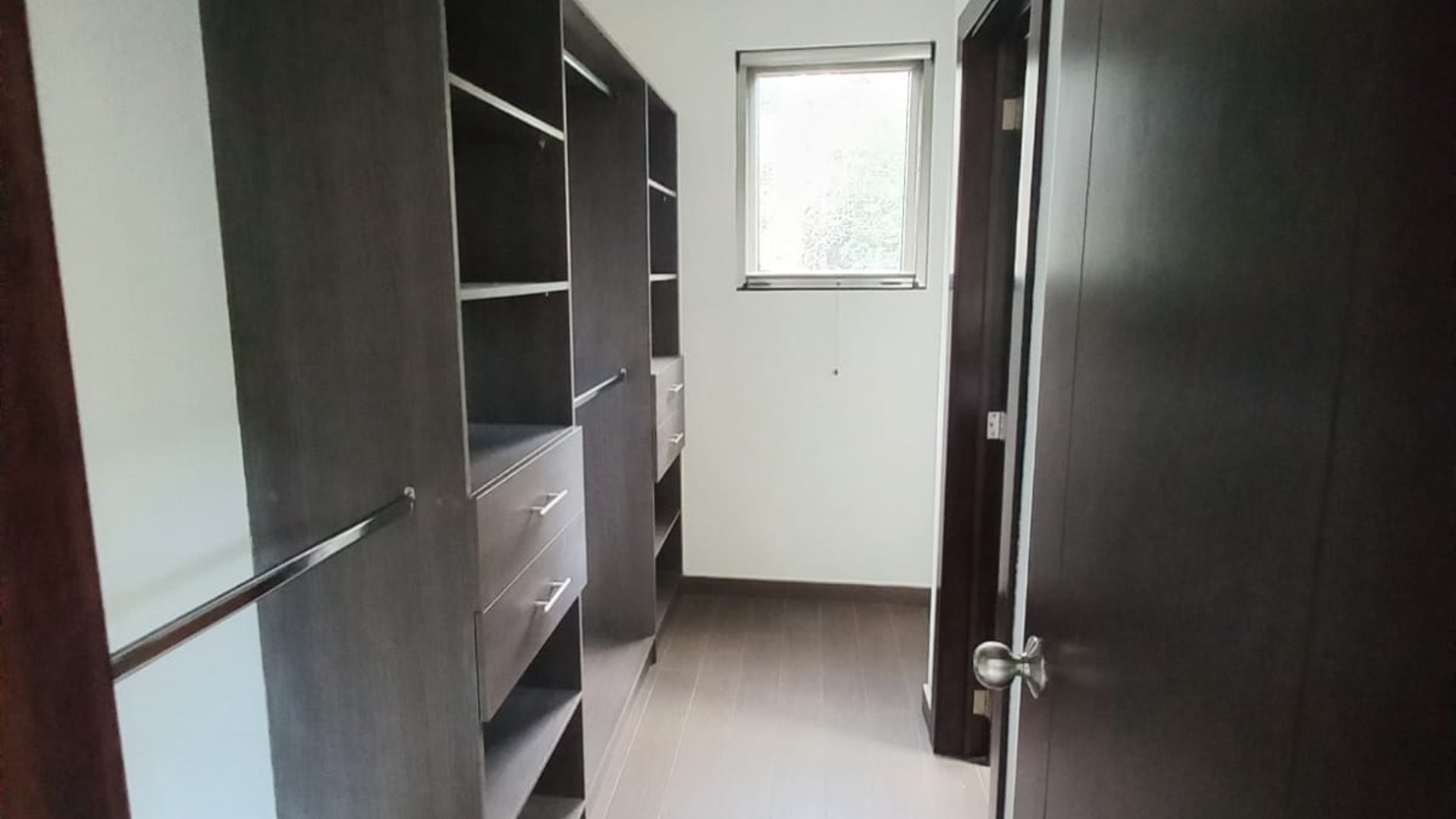 GANGA!! EN Km. 14.5 CAES EDIFICIO  SKY DESTINY En Venta Apartamento - Image 1