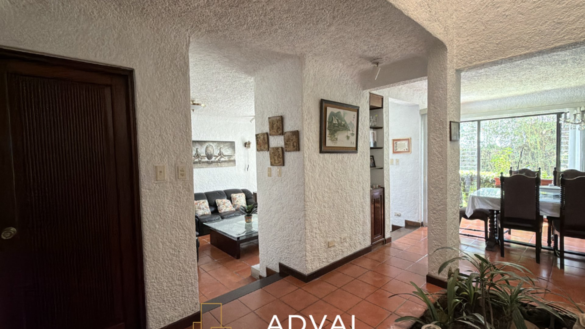 Excelente ubicacion casa en venta La Alhambra CAES Km 15.8 - Miniatura 2