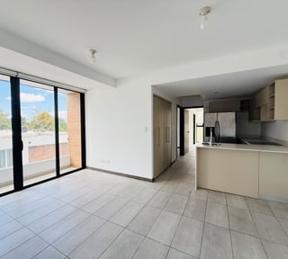 ALQUILER DE LINDO APARTAMENTO - MOREA, ZONA 15