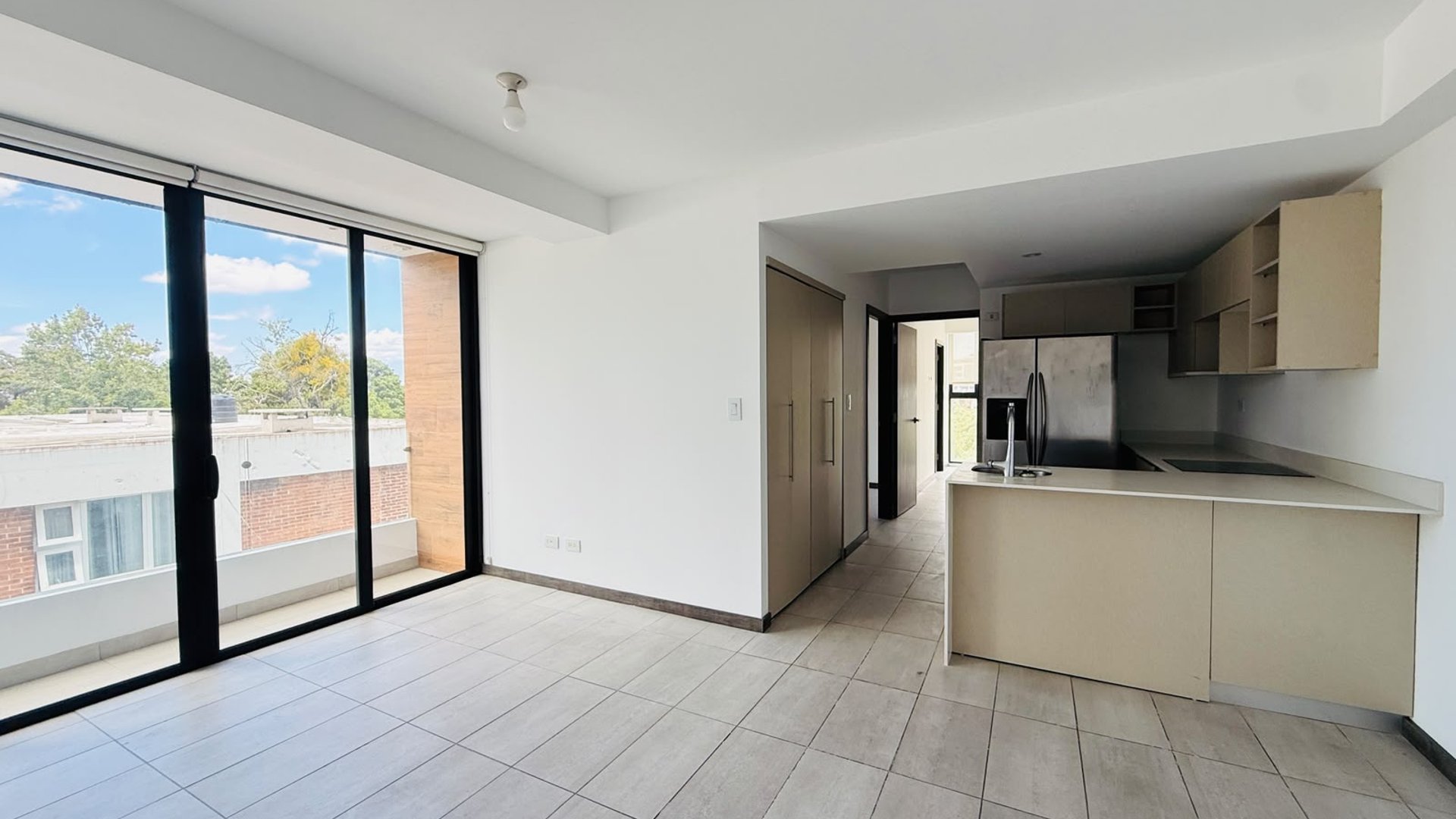 ALQUILER DE LINDO APARTAMENTO - MOREA, ZONA 15