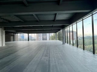 VERUM / Oficinas en Venta zona 15 - 2