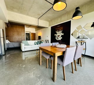 Apartamento Amueblado en Renta en Zona 4