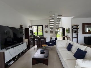 🏡 Casa moderna en venta – Km 25 Carretera a El Salvador - Image 3