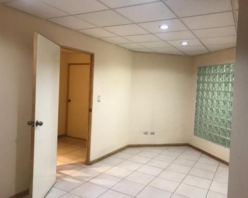 Oficina en Renta para uso de servicios médicos