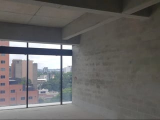 Oficina en renta en edificio céntrico de zona 10 Ref-5411 - 2