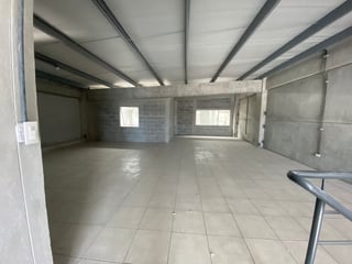 OFIBODEGA EN RENTA  COND. ZONA DE NEGOCIOS SAN NICOLÁS, Z. 4 DE MIXCO - Image 5