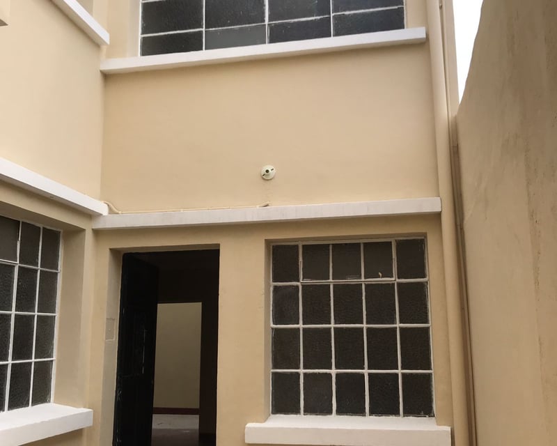 Casa de 4 habitaciones en alquiler, zona 1