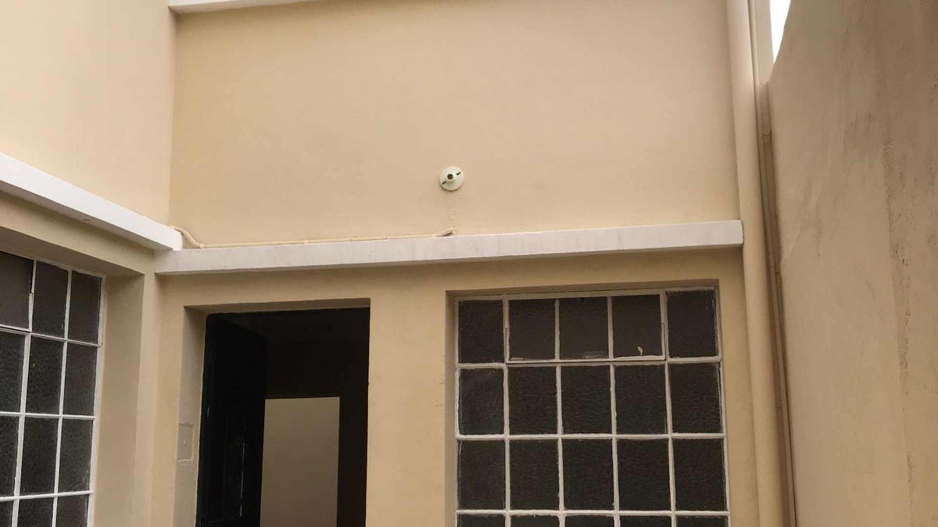 Casa de 4 habitaciones en alquiler, zona 1