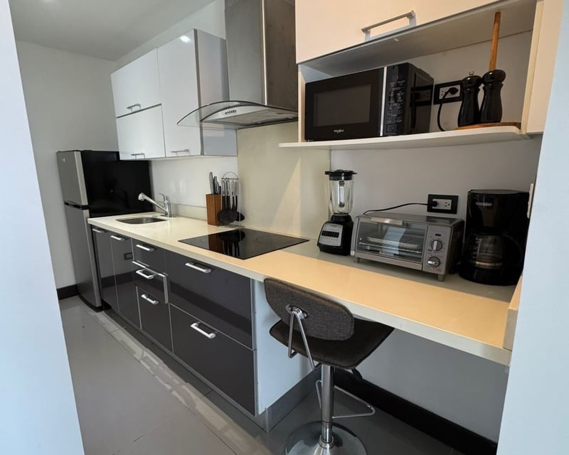 MENORCA/ Apartamento Amueblado en zona 15 VH 1