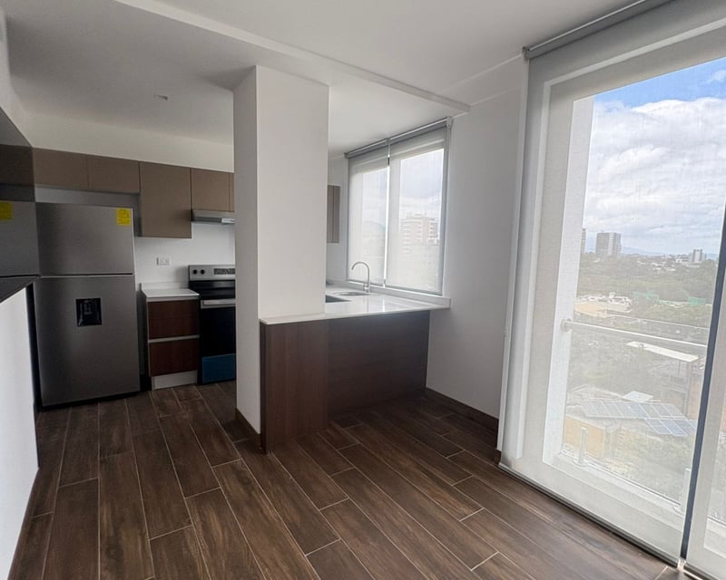 Apartamento en Alquiler Edificio Vila Quince, zona 15 VH2