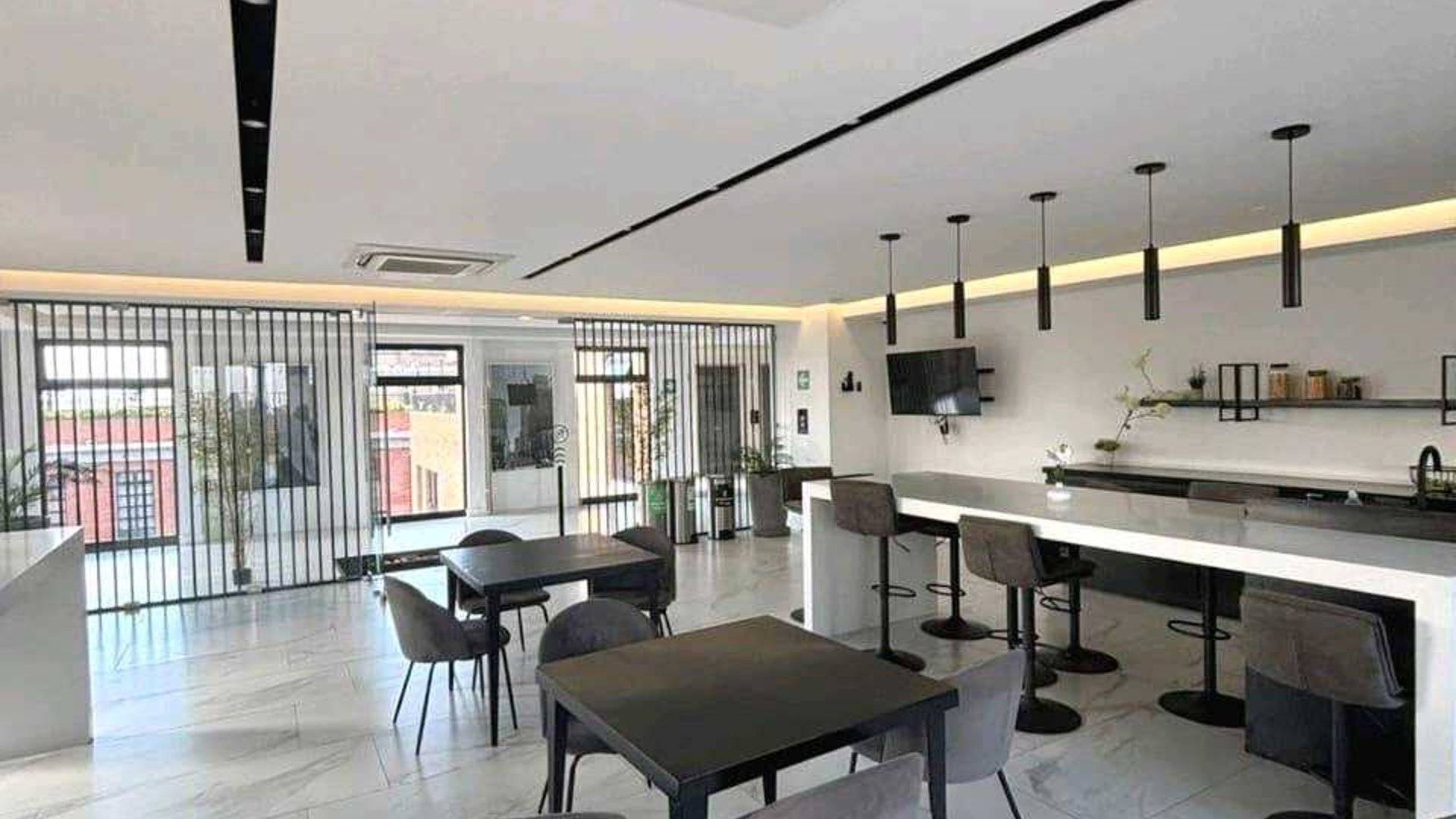 APARTAMENTO EN ALQUILER O VENTA????Edificio Céntrico, Zona 5 - Miniatura 9
