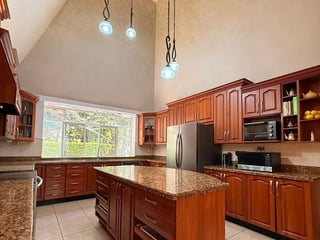 Casa con jardín en venta - 5 habitaciones en Km 23.5 CAES Ref-5813 - 2
