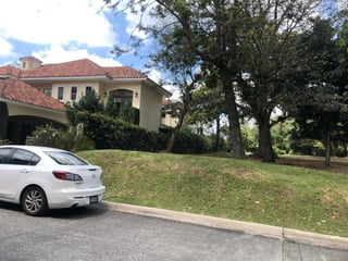 Terreno en venta, Condominio Bosques de San Isidro.  - Image 6