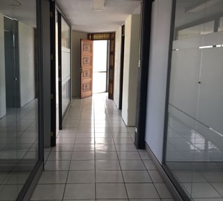 Oficina en alquiler, zona 9