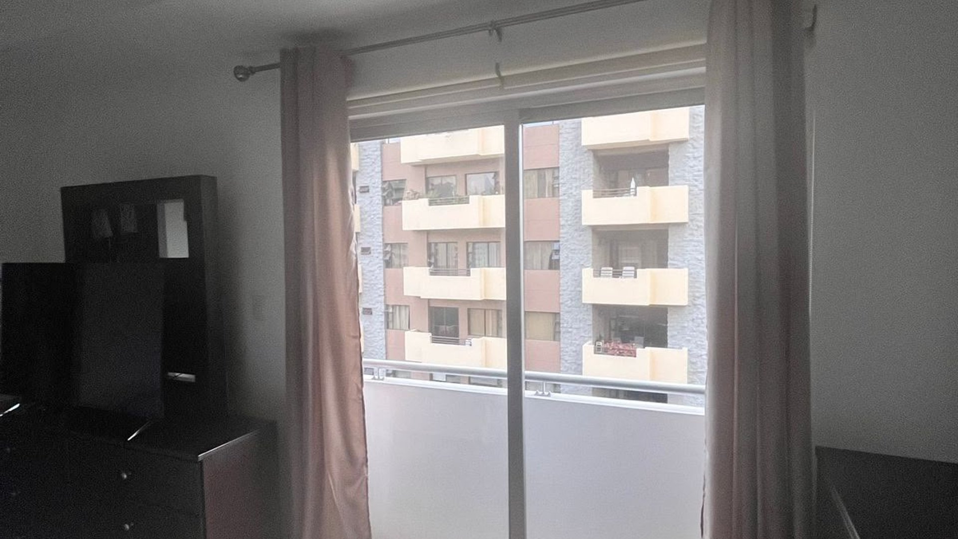 APARTAMENTO EN RENTA EN CASALINI DE ALTAMIRA | ZONA 14 - Miniatura 3