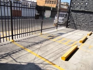 EDIFICIO PARA OFICINAS O USO COMERCIA EN VENTA ZONA 5 - Image 3