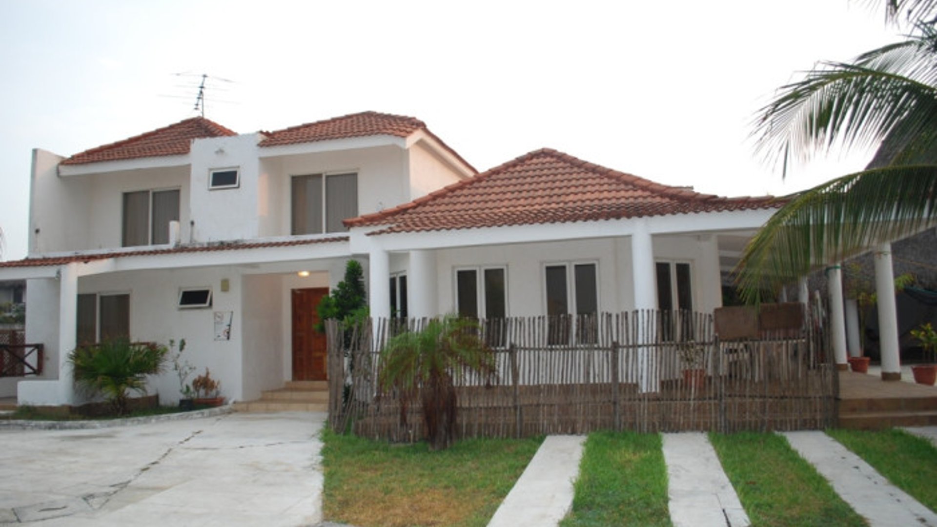 Casa de Playa en Venta en Monterrico