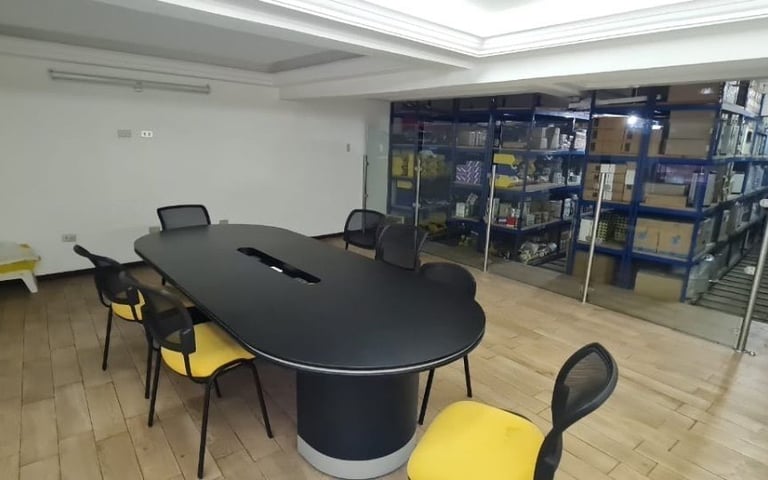 BODEGA EN VENTA SOBRE AGUILAR BATRES, zona 11 - Miniatura 8