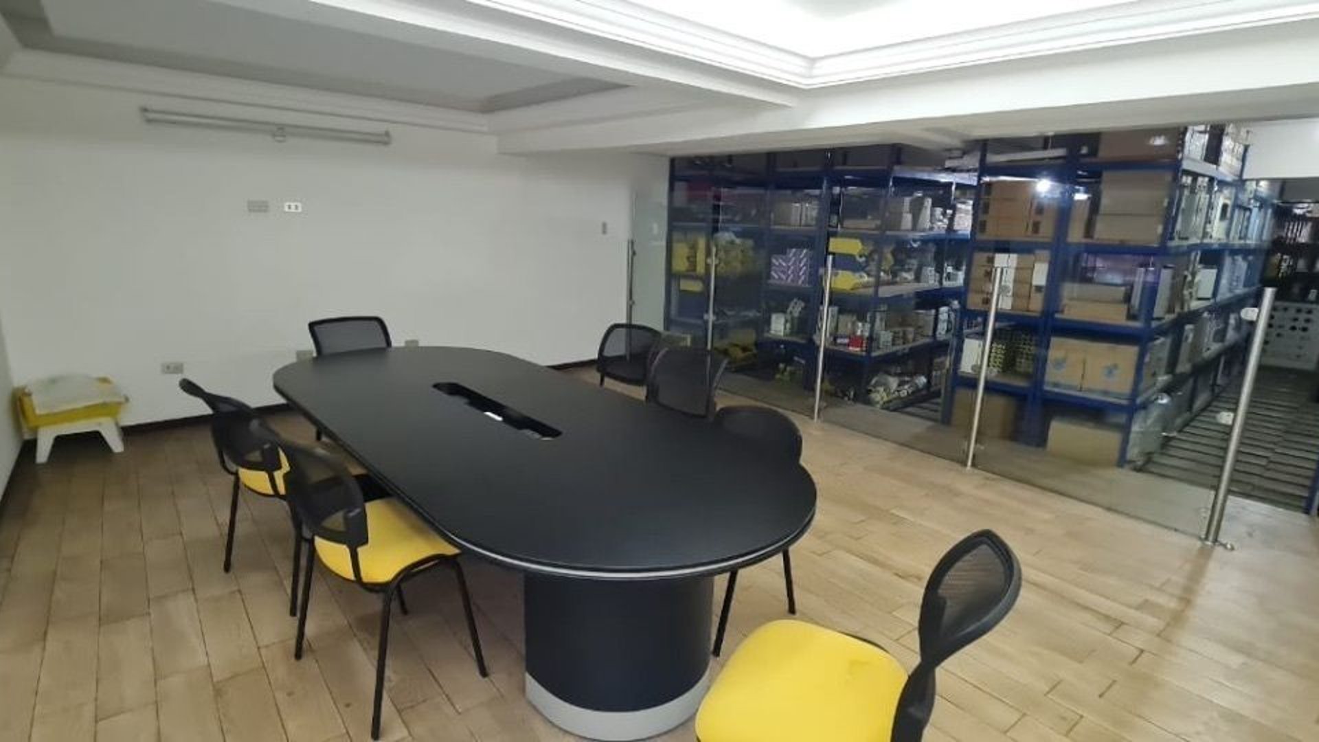 BODEGA EN VENTA SOBRE AGUILAR BATRES, zona 11 - Miniatura 8