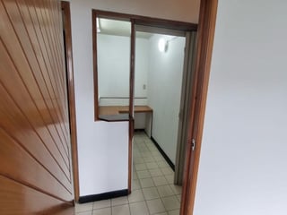 Venta Oficina Edificio 6a. Avenida Zona 9 - 2