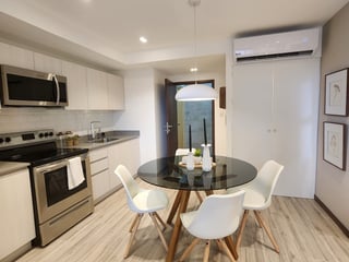 Apartamento 1 habitaciones NUEVO en zona 10 nivel Alto - 5