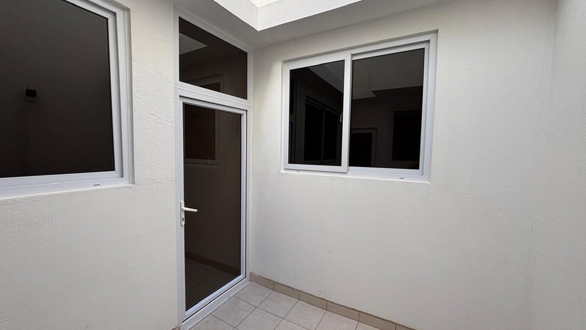 ???? APARTAMENTO EN RENTA – 3 HAB | HACIENDA REAL | ZONA 16 - Miniatura 5