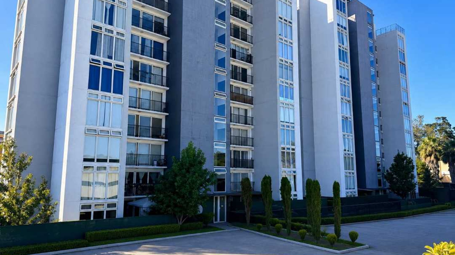 APARTAMENTO EN VENTA 📍 Edificio Treo Apartamentos, Zona 4 Mixco