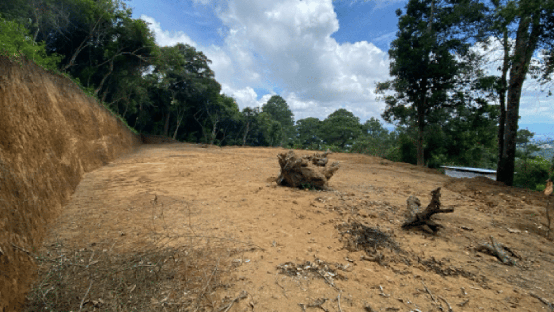TERRENO EN VENTA EN MIXCO - Miniatura 3