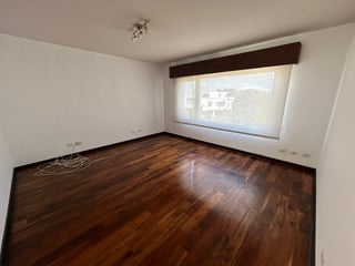 Vendo linda casa en Campos de San Isidro I zona 16 - Image 15