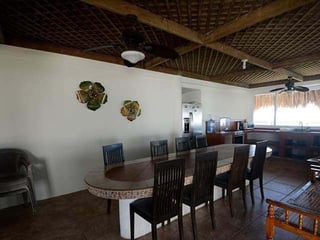Villa  en ALQUILER para 20 personas en Playa Monterrico desde Q5,000, Villa #5 - 4