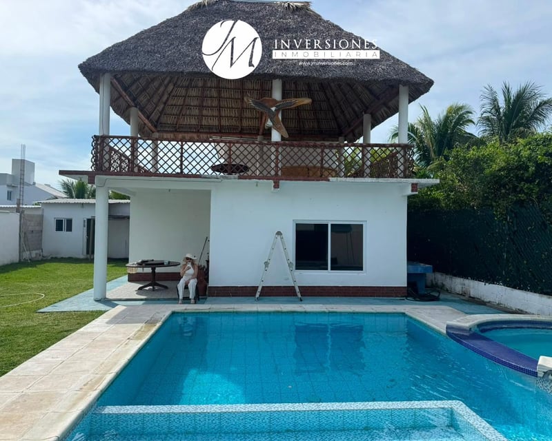 Casa en Venta de 4 Dormitorios en Santa Rosa