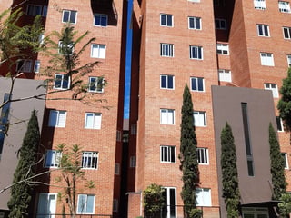 Apartamento en renta, en Zona 16 - 2