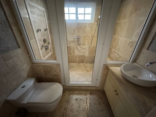 Exclusiva Casa con Piscina en Foresta de Cayalá | Zona 16 - 4