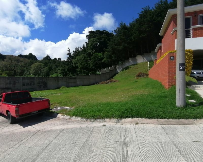 Terreno en VENTA en Condominio entrada San Antonio carretera a El Salvador