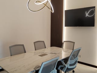 Apartamento Amueblado en Venta o Renta en la Zona 10 - 3