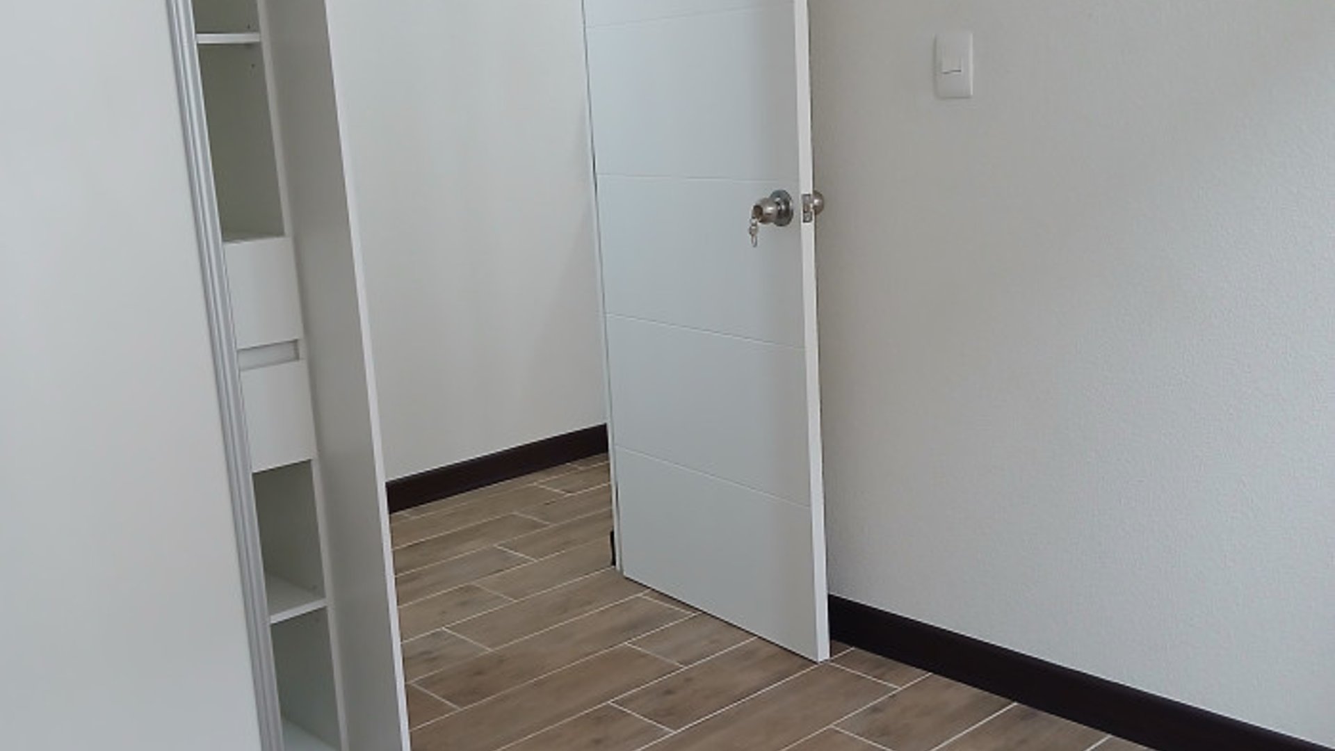 Apartamento en alquiler Alaia, Villa Nueva - Miniatura 11