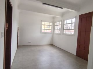 Se renta bonito local  en zona 5 cerca de la municipalidad auxiliar. - 3