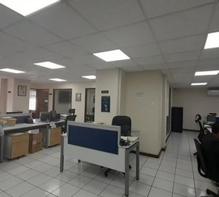 Oficina en Venta Zona 10 en zona hotelera y empresarial