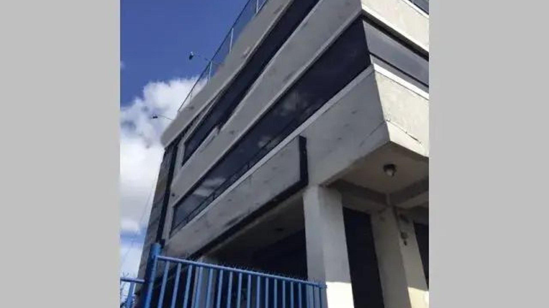 EDIFICIO EN VENTA – CALZADA SAN JUAN, ZONA 7