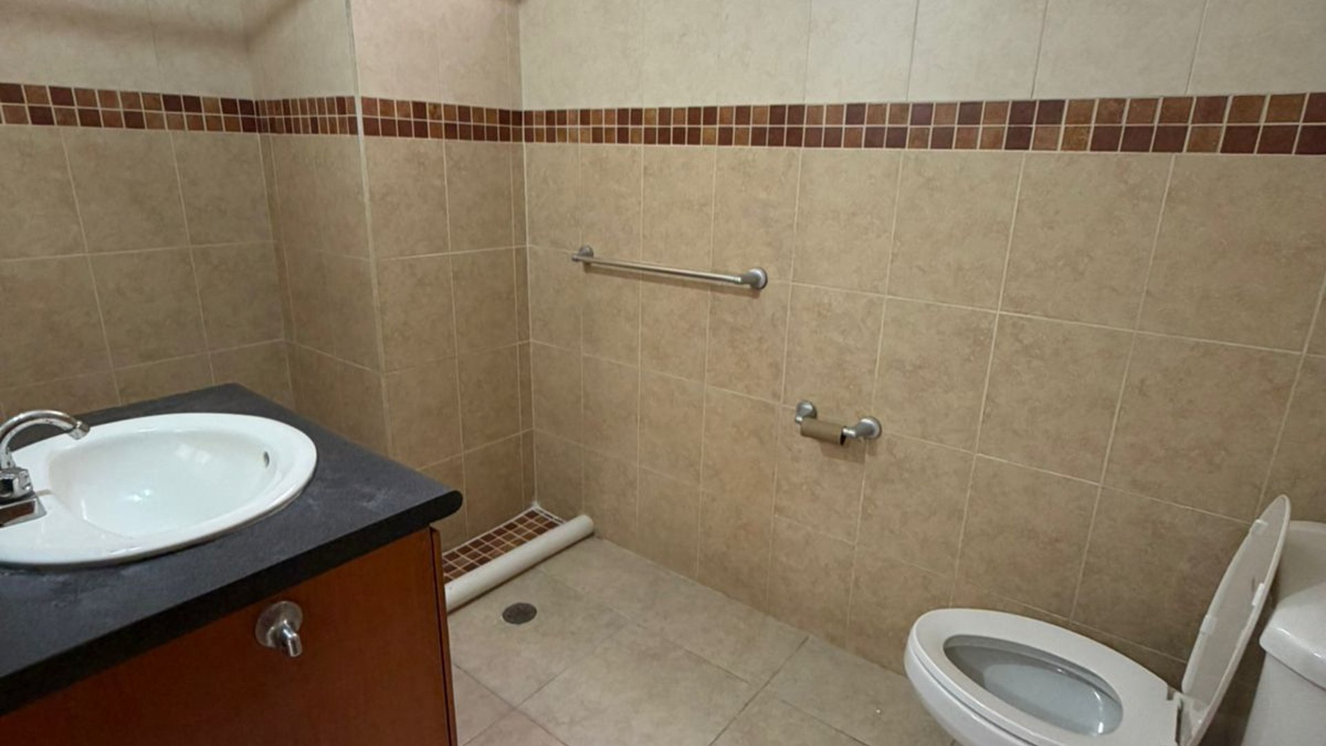 Apartamentos amueblados en renta zona 16 – La Montaña - Miniatura 10