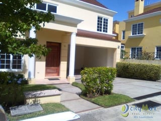 Casa en Venta y Renta Entreverdes en CES, Fraijanes - 2