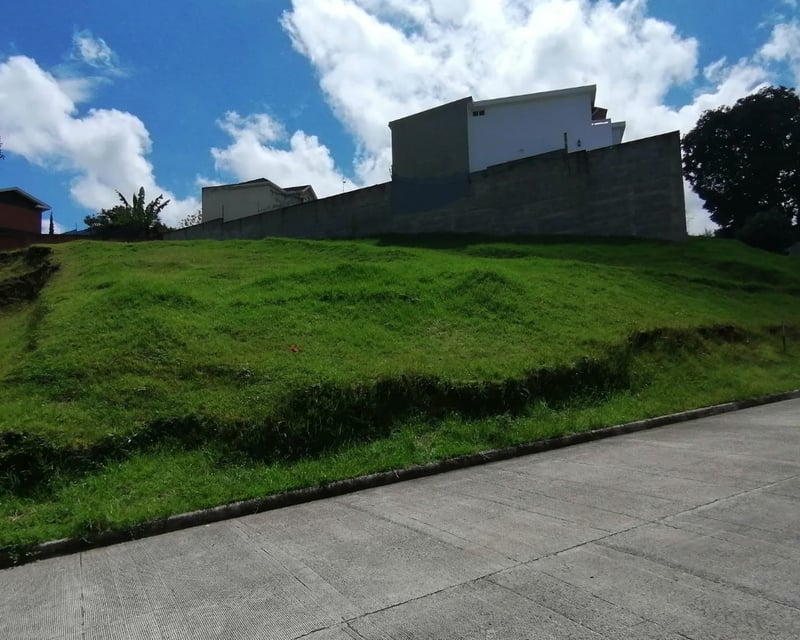 Terreno en VENTA en Condominio entrada San Antonio carretera a El Salvador